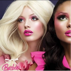 Barbie loves Mac 3